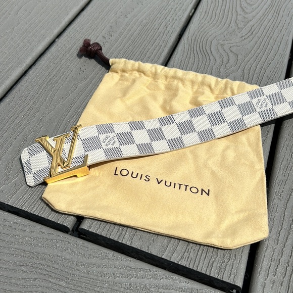 ๐ฆ Louis Vuitton Damier Belt - Picture 8 of 15